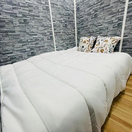 Studio Confortable- Disneyland Paris - Val D Europe - Plein Centre Ville Meaux - 2 Pers ภายนอก รูปภาพ