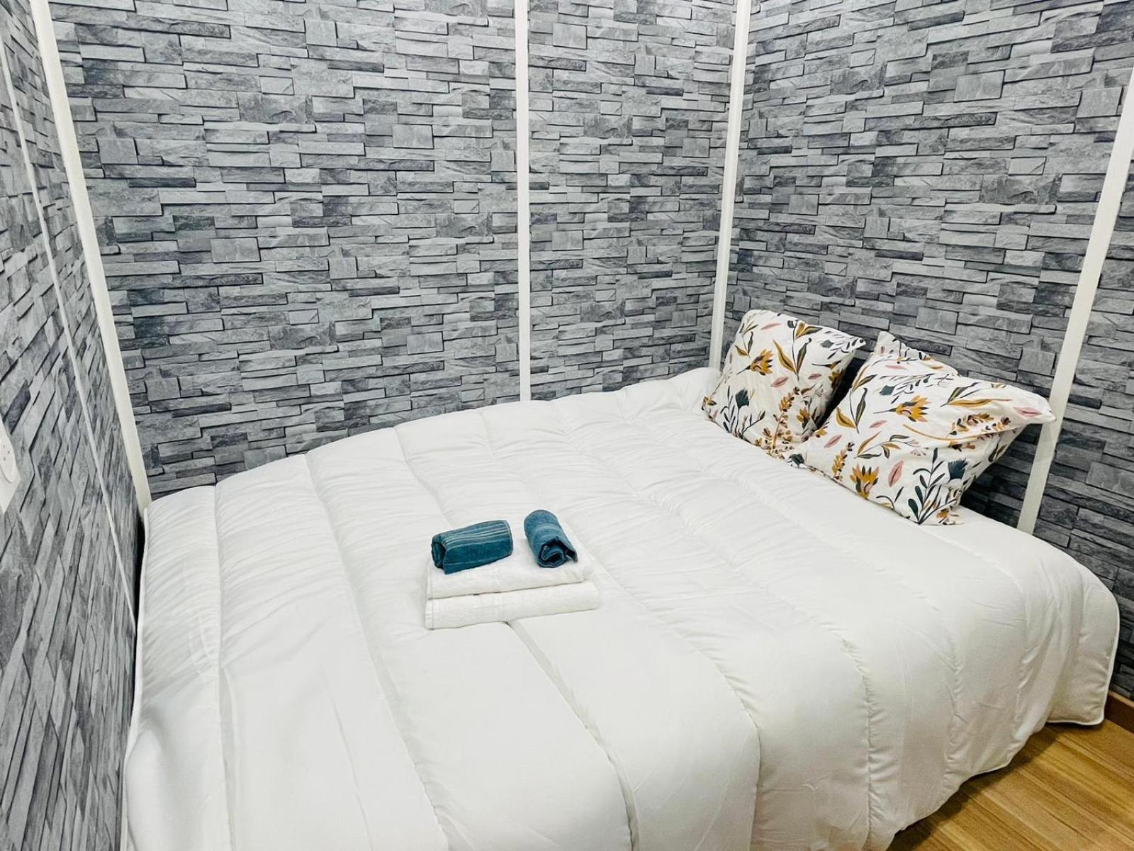 Studio Confortable- Disneyland Paris - Val D Europe - Plein Centre Ville Meaux - 2 Pers ภายนอก รูปภาพ